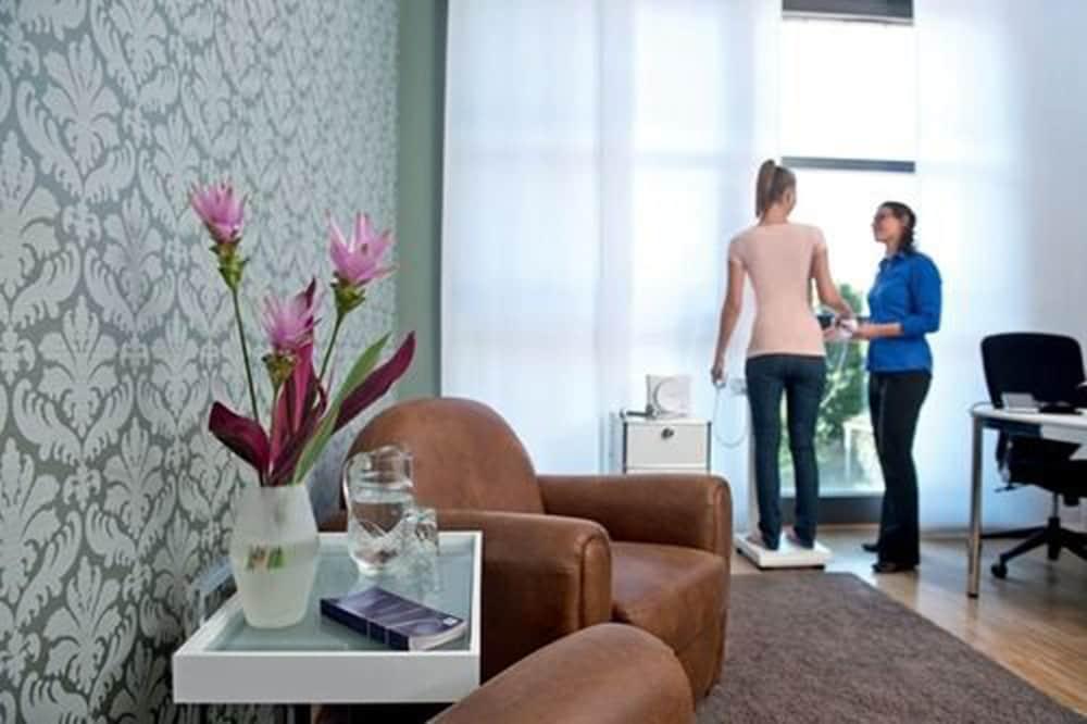Aspria Berlin Ku'Damm Sport & Spa Berlim Exterior foto